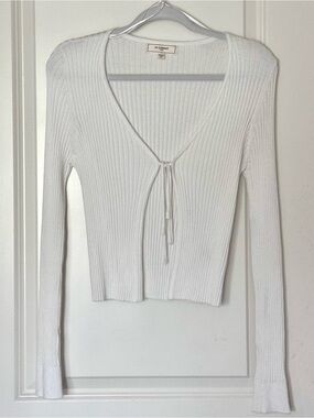 No Comment White Ribbed Tie-Front Long Sleeve Top - V-Neck